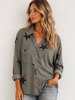 MISS ME Vintage Olive Green Star Print Army Utility Button Up Shirt Grunge Sz S